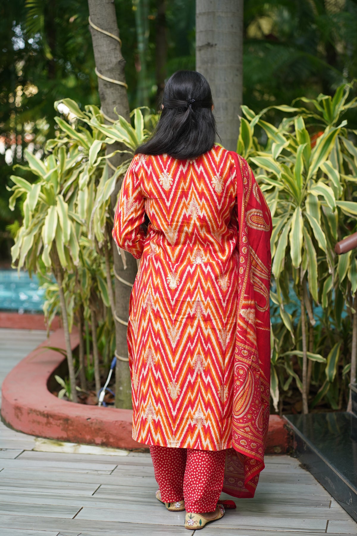 Red Chevron Zigzag Print Suit with Mirror Embellished Neckline – 3-Piece Set