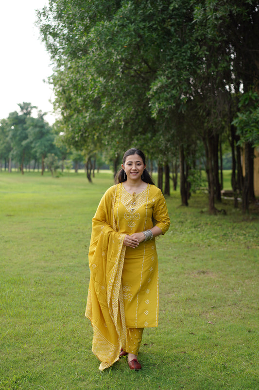 MUSTARD YELLOW BANDHANI Print 3 Piece Suit Set with Mirror Work
